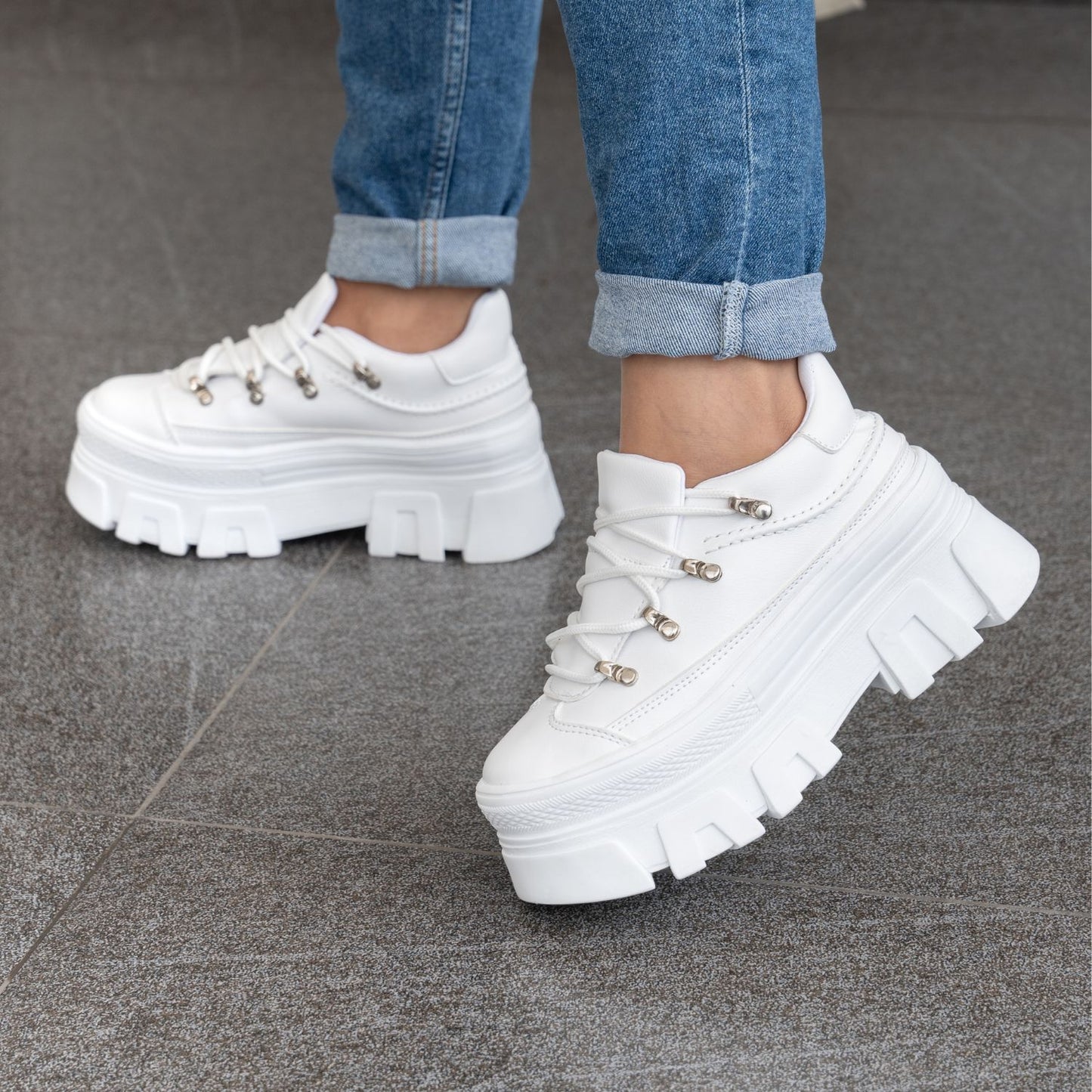 ZAPATILLA PLATAFORMA BRUNNA BLANCO