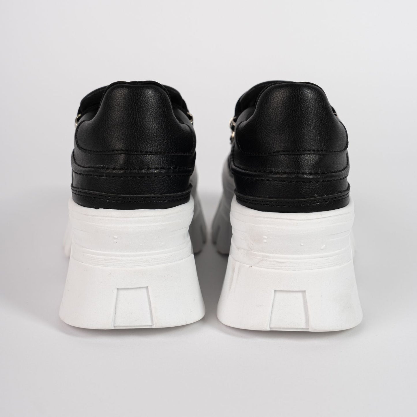 ZAPATILLA PLATAFORMA BRUNNA NEGRO