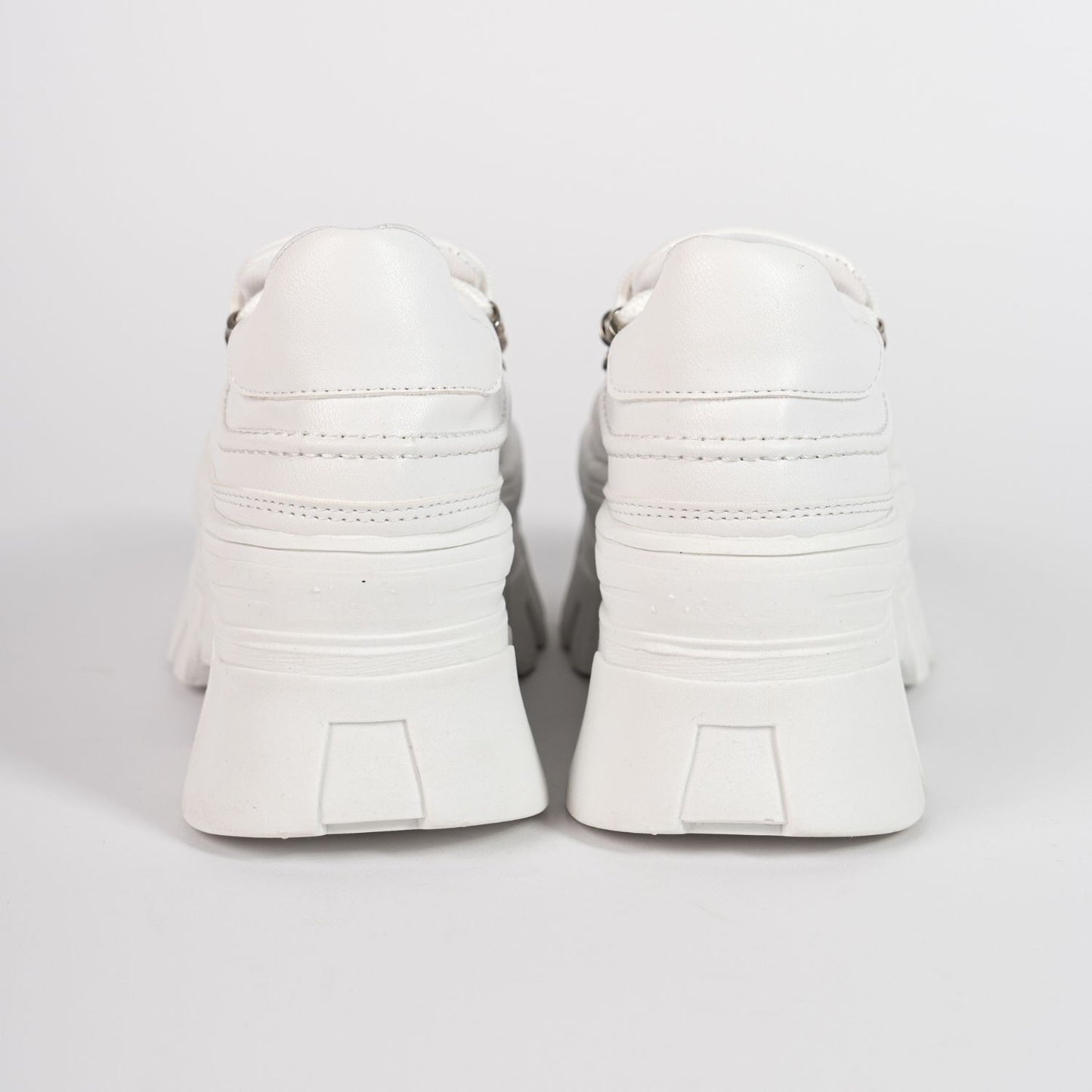 ZAPATILLA PLATAFORMA BRUNNA BLANCO