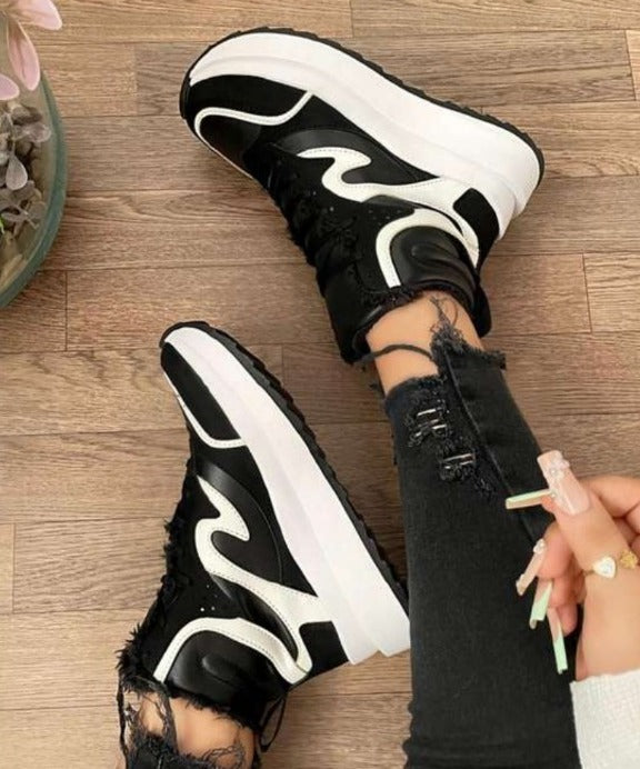 Zapatilla Ale BN Mujer 829