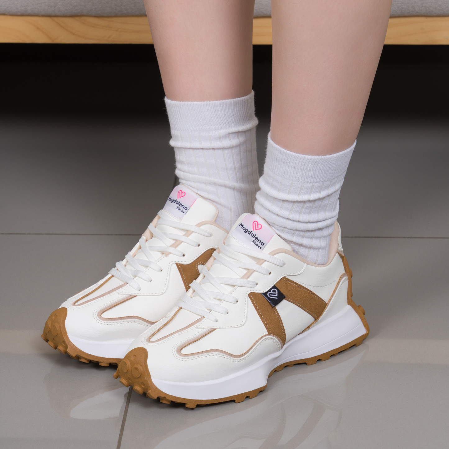 Zapatillas Vera Camel Mujer 867