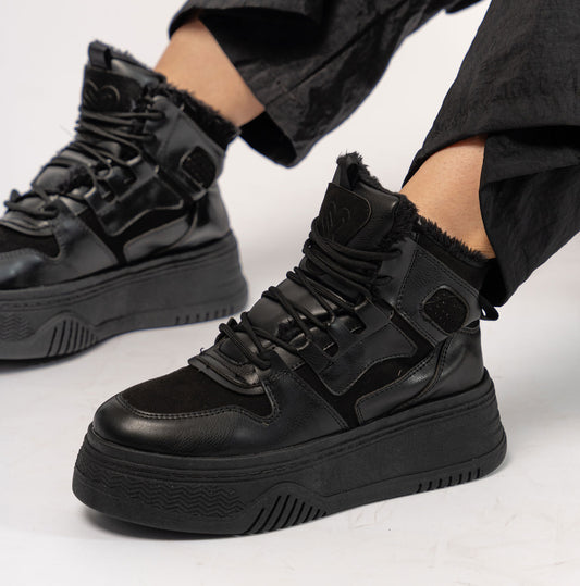 Zapatilla Roberta Negro Mujer 831